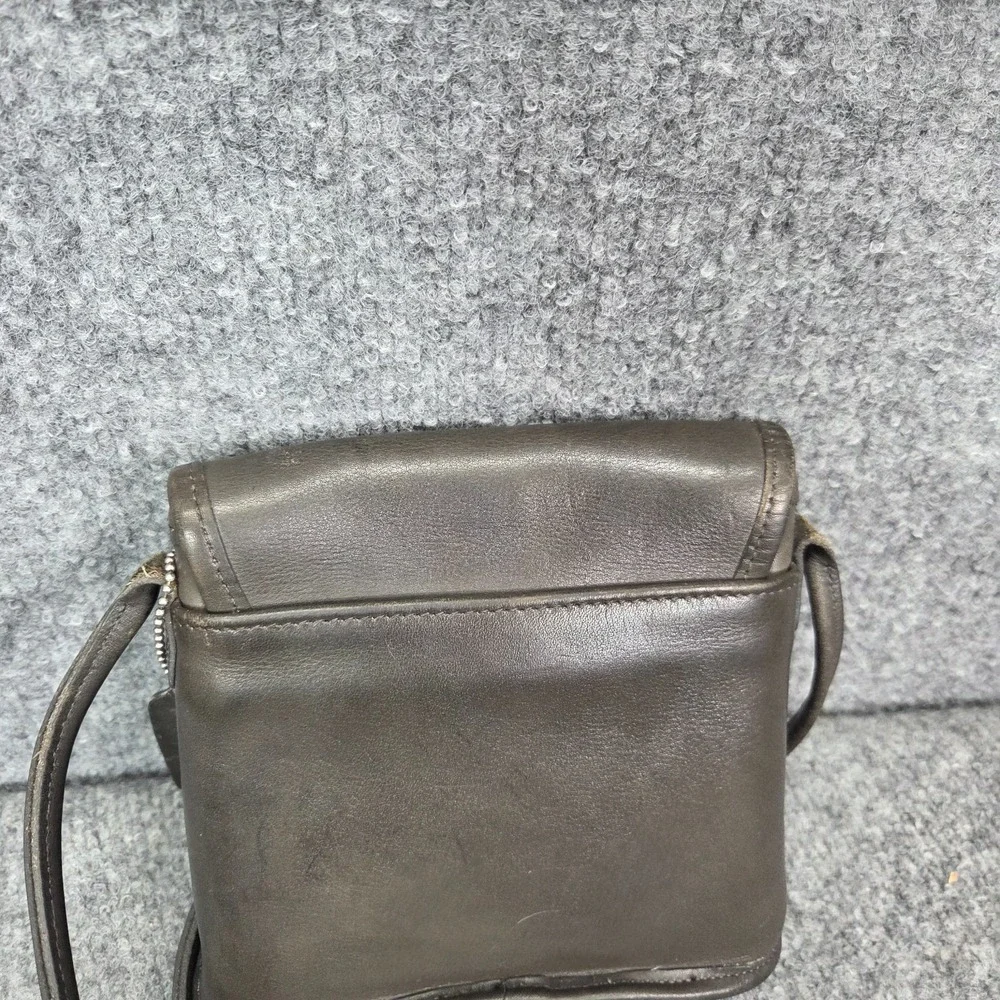 Vintage 90s Coach Women's‎ Gray Leather Tango Turnlock Purse Mini Crossbody Bag